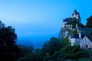 castle-montfort-dordogne-perigord-france